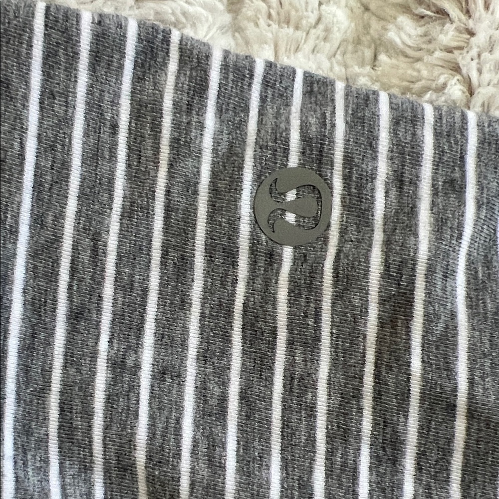 lululemon athletica Striped Gray White Tank Top - Picture 5 of 6